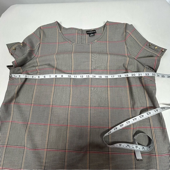 2 for$15 Liz Claiborne Career Black and Red Plaid Short Sleeve Blouse - Picture 9 of 11